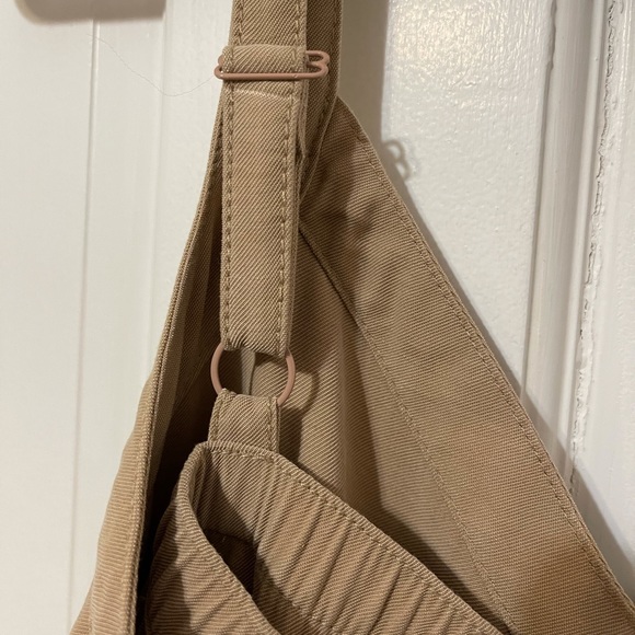 Jumper - Picture 6 of 8